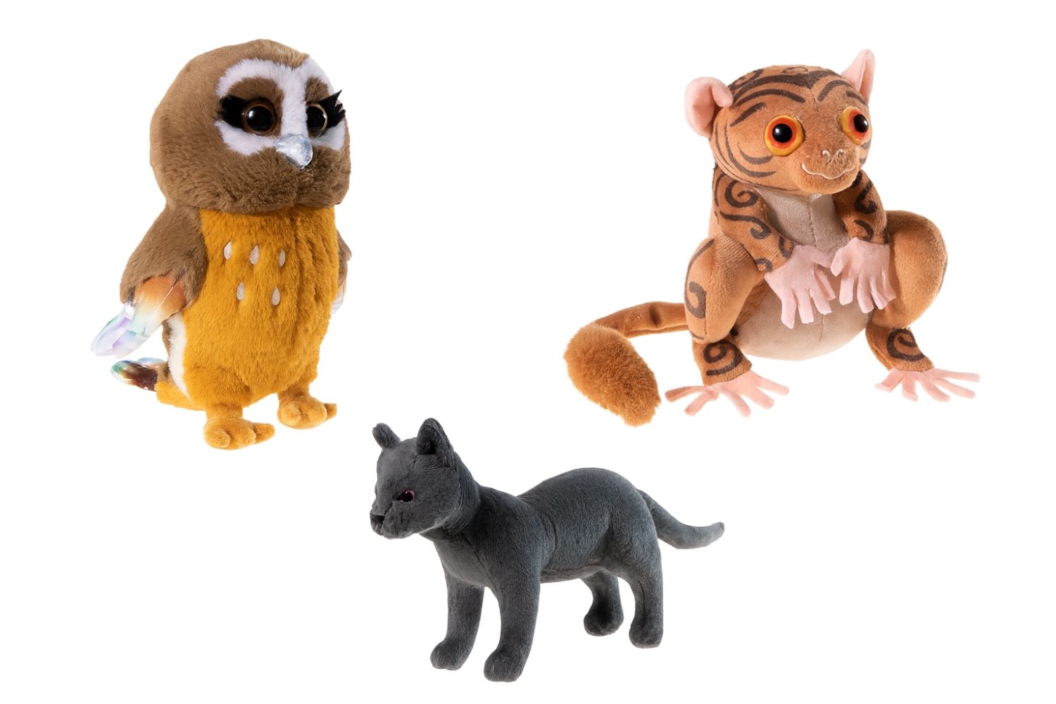 Die Schule der magischen Tiere im Bundle - 3er Set Die Schule der magischen Tiere im Bundle - 3er Set besteht aus Eule Muriel mit Bunten Federn am Schwanz und braun-orangenem Fell, Fitzgeraldo mit verrückten orangenen Augen und braunem Plüschstoff und Kater Karajan in grauem Fell