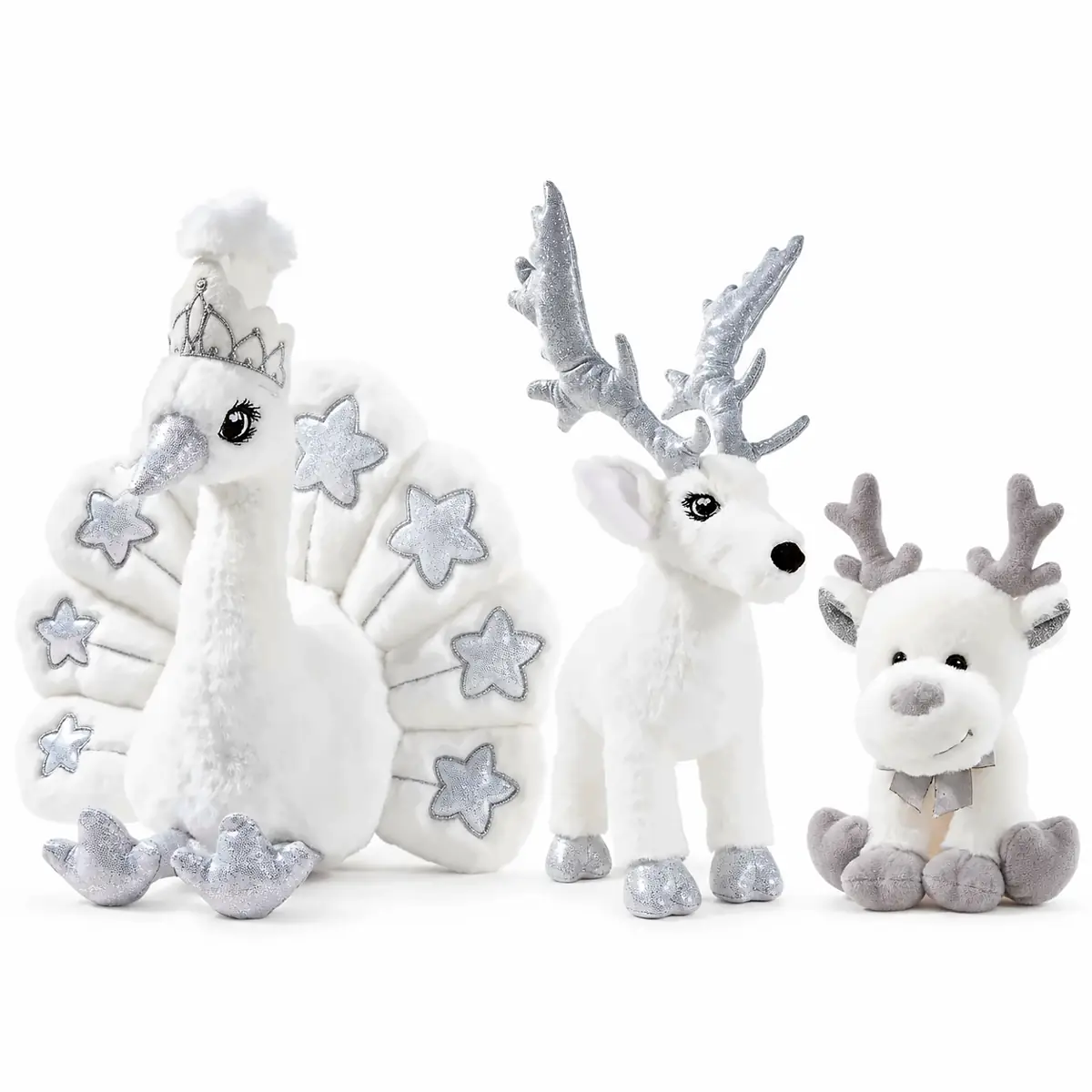 Winterzauber 3er Set mit weißem Crownie Pfau mit Krone (30 cm), stehendem Crownie Rentier (30 cm) und kleinerem sitzendem Winter-Elch (22 cm) auf weißem Hintergrund