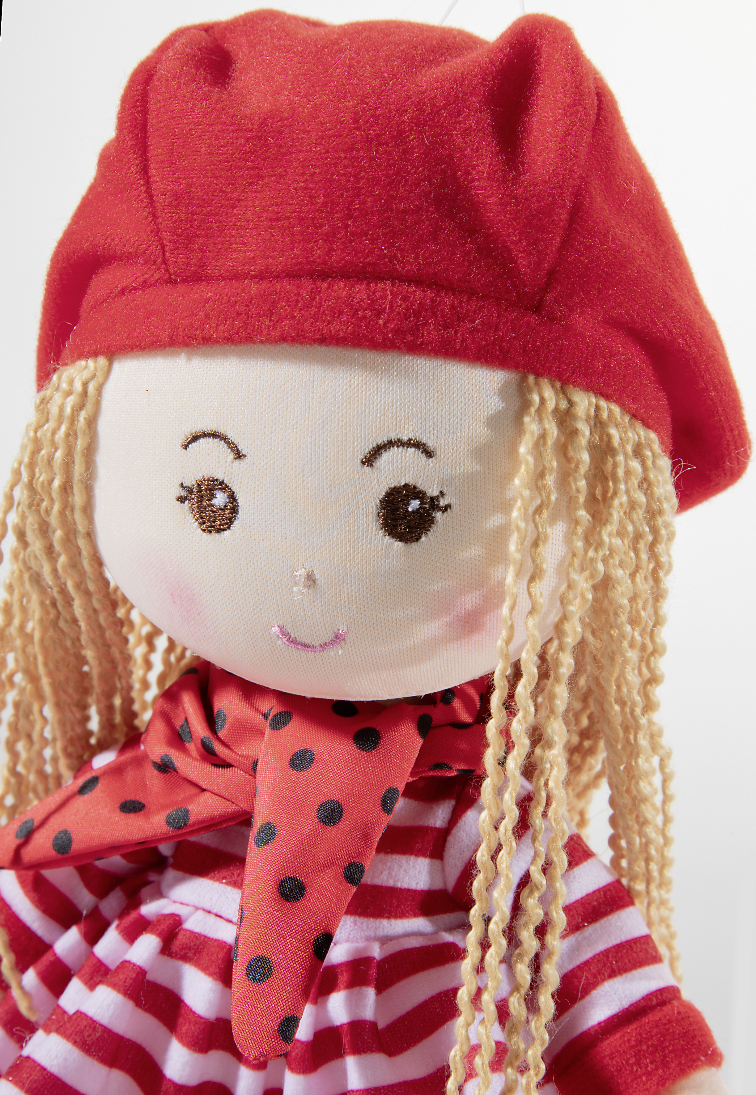 Heunec Poupetta Käferkind mit blonden Haaren, roter Mütze und rot-weiß gestreiftem Kleidchen Kopf